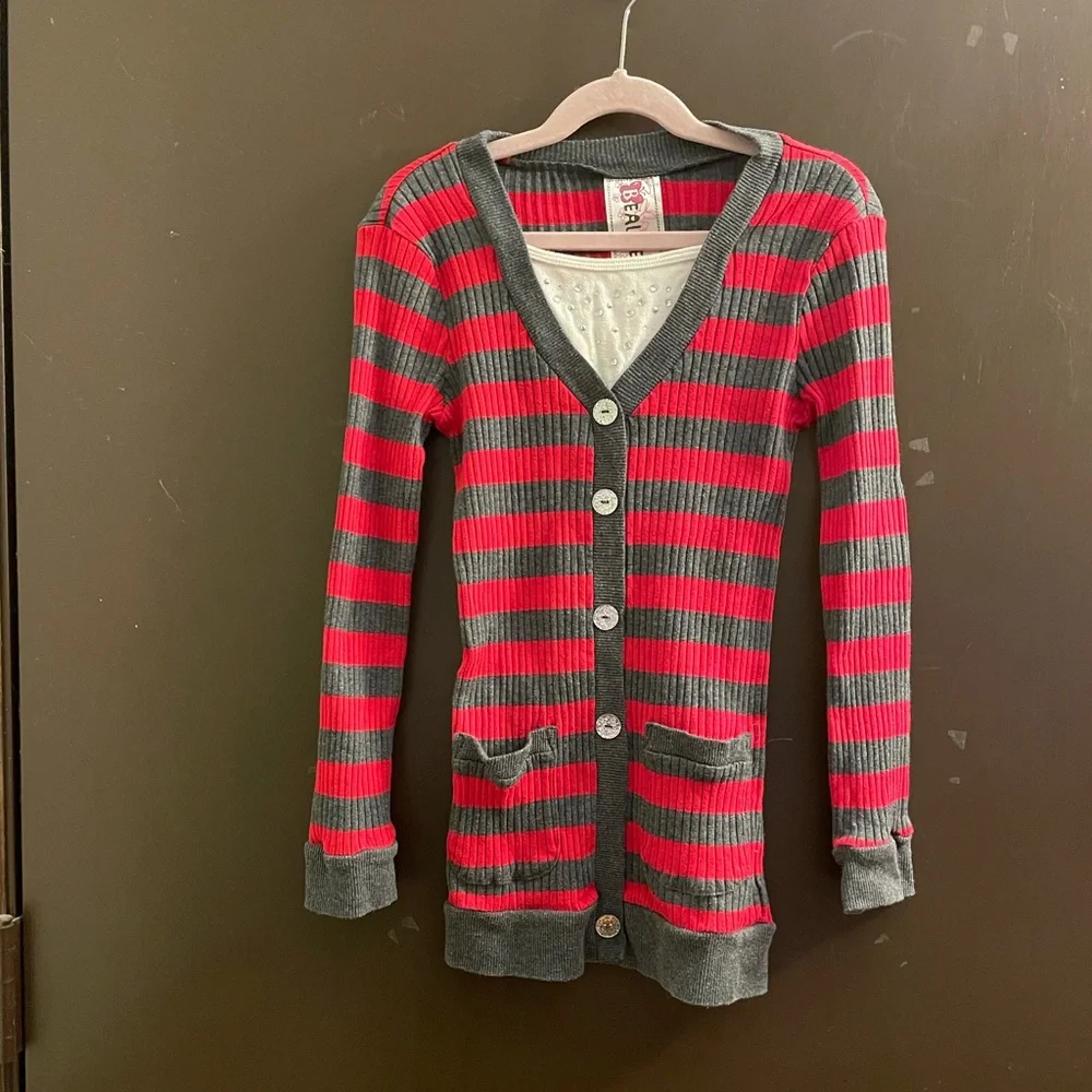 🐠2/$20 Beautees Striped Sweater